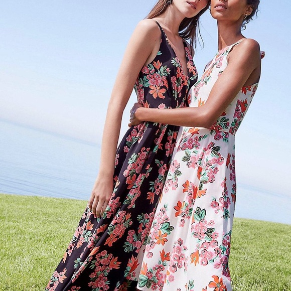 Halter print dress - Picture 3 of 4